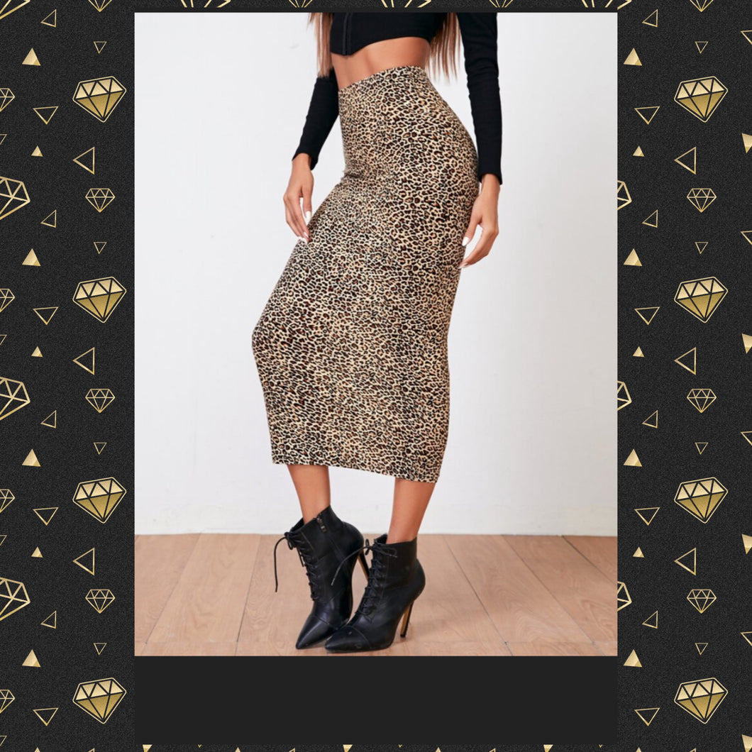 Leopard print pencil skirt